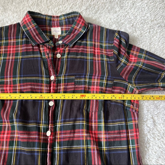 J.CREW Perfect Shirt in Tartan Plaid - Picture 6 of 9